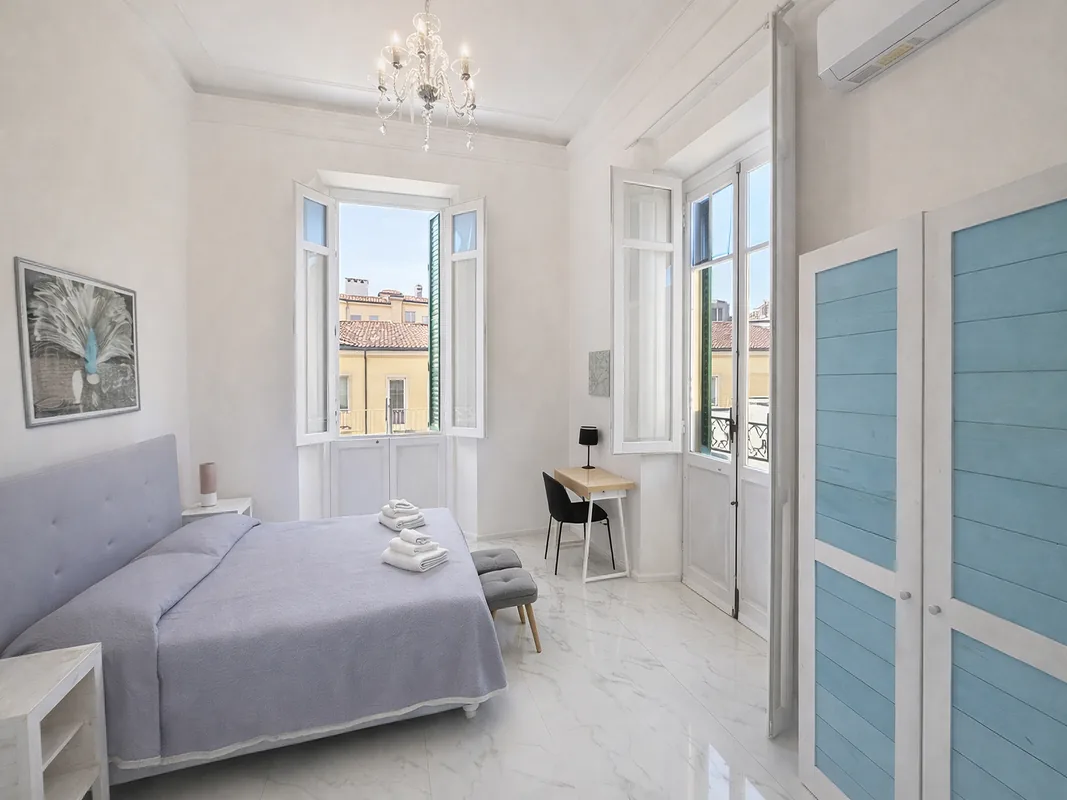 SUITE-CON-BALCONE camera matrimoniale