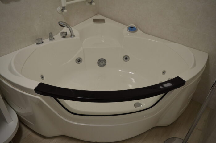Allegra Toscana - B&B Arezzo - Suite Deluxe con idromassaggio Corso Italia 114 - obrazek 7