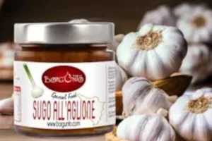 Box-Allegra-Toscana-completa-con-Chianti-DOCG-olio-extravergine-tartufo-e-marmellate-cesto-regalo-benvenuto-ospiti-B&B