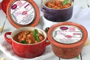 Box piatti pronti toscani Borgunto con ribollita, pappa al pomodoro artigianali e pesche sciroppate - cena tipica Toscana facile e veloce