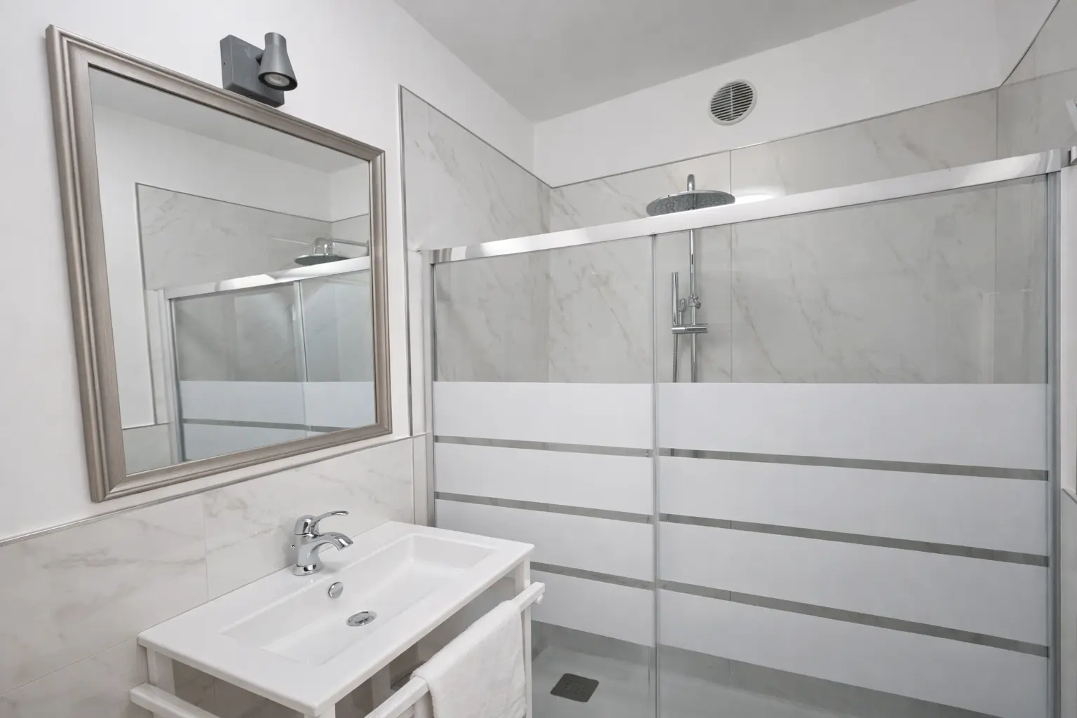 Suite Duplex – Allegra Viareggio, Centro Storico | Granducato Collection - Image 11