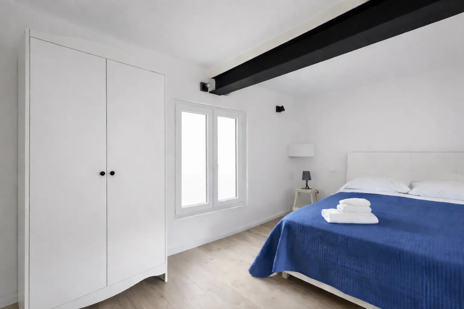 Dettagli arredo e decorazioni interne - Suite Duplex Allegra Viareggio